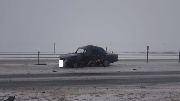 Столкновения автомобилей ВАЗ-2107 и Kia Optima на Ставрополье.